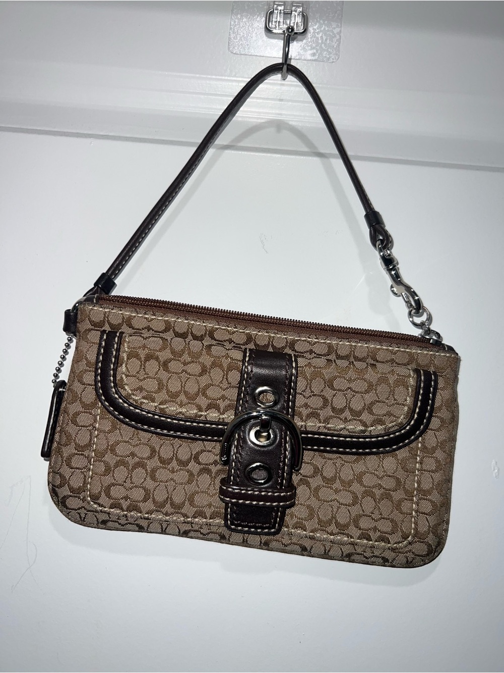 Y2K-era Coach Bleecker / Soho Signature Buckle Wristlet